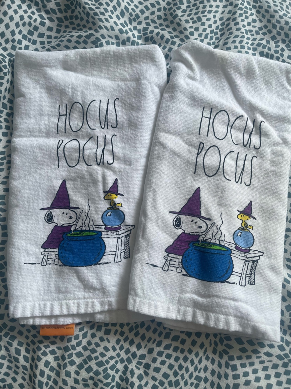 Rae Dunn Peanuts 'Hocus Pocus' Halloween Kitchen Towels
